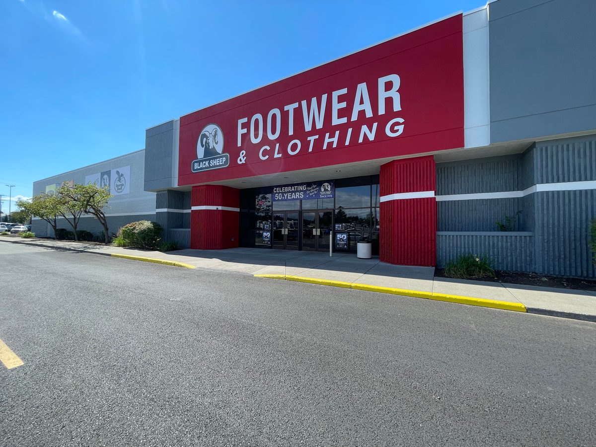 Black Sheep Footwear & Clothing storefront at the Silver Lake Mall with a Celebrating 50 Years banner.